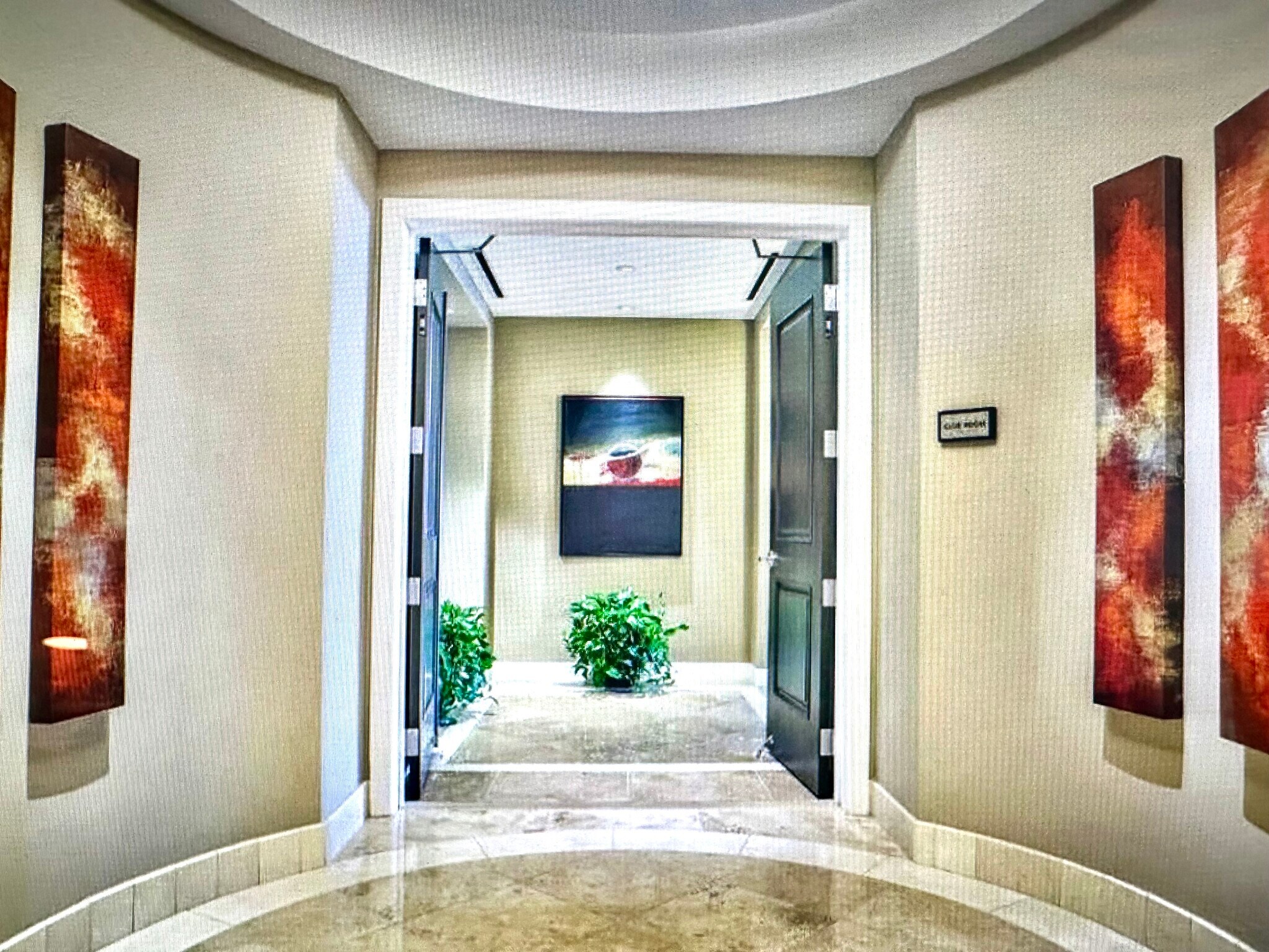 Common entry hall - 2211 E Camelback Rd