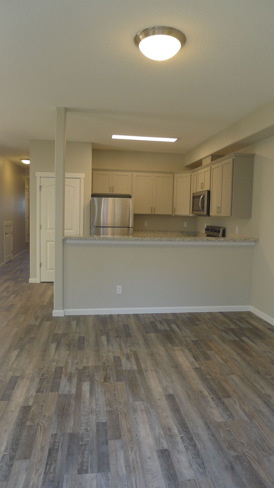 Open floor plan - 1138 R St