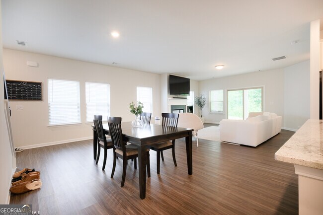 Building Photo - 2798 Morgan Spring Trail