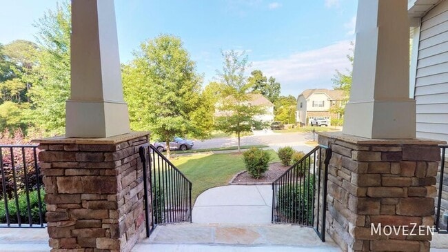 Building Photo - 105 Maraketch Ct