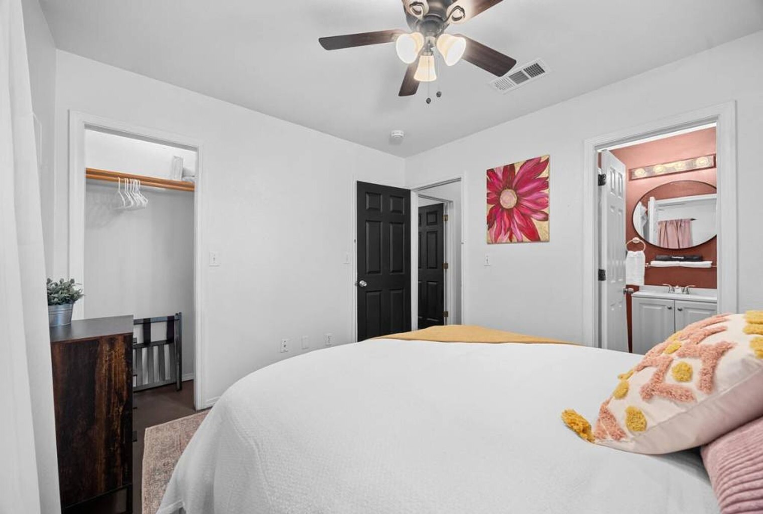 Building Photo - 14811 Foy Dr