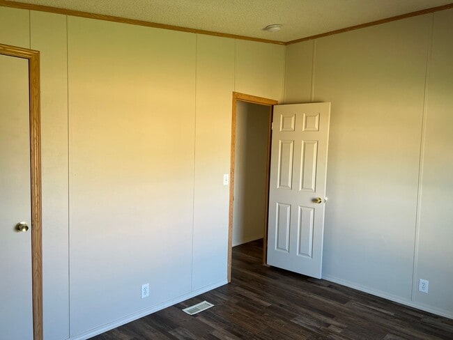 Building Photo - 3 bedroom 2 bathroom Modular Home in Babco...