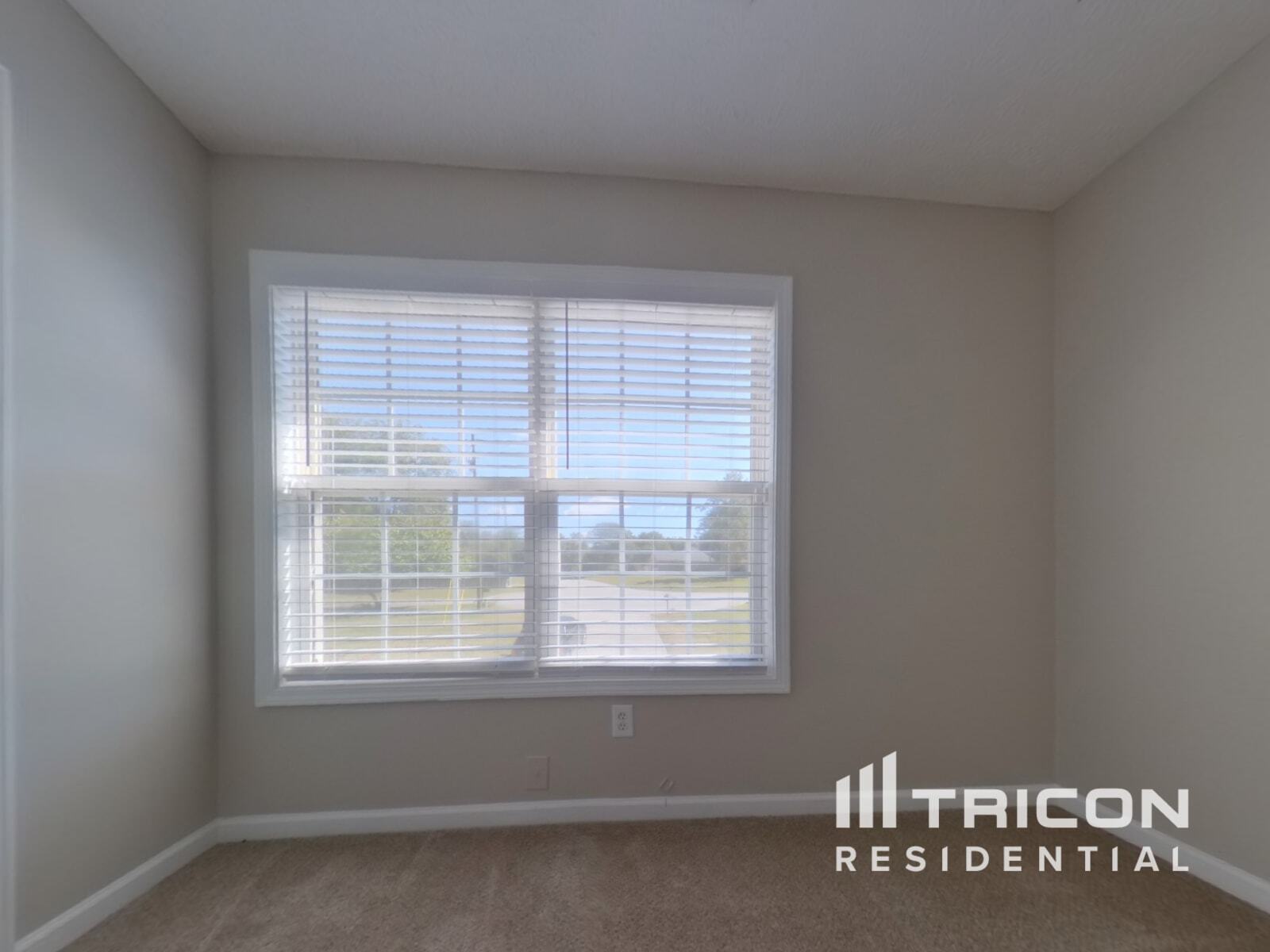 Building Photo - 136 Brookside Way