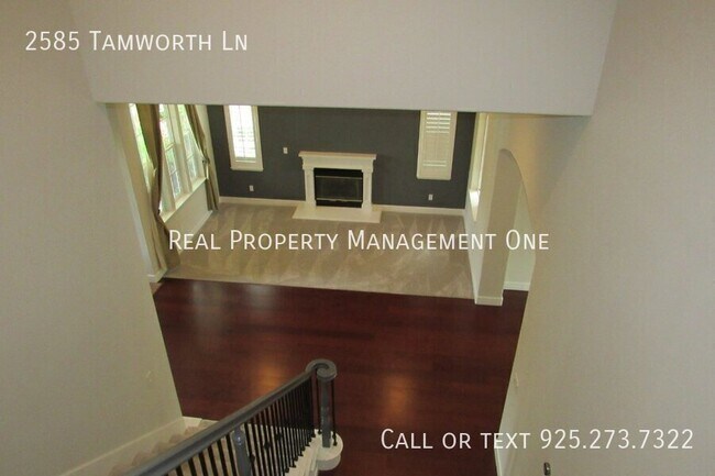 Building Photo - 2585 Tamworth Ln