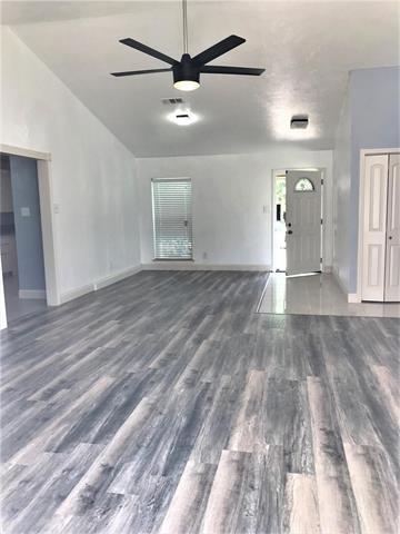 Building Photo - 906 Melissa Ln