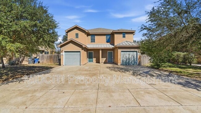 Building Photo - 1121 Brown Rock Dr