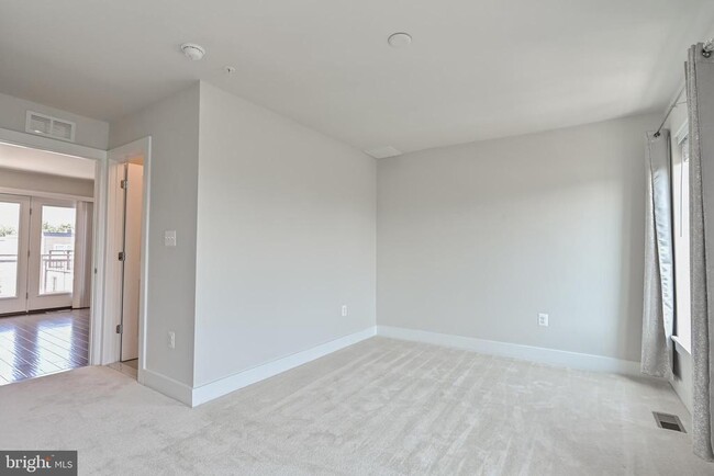 Building Photo - 4808 Garden View Ln