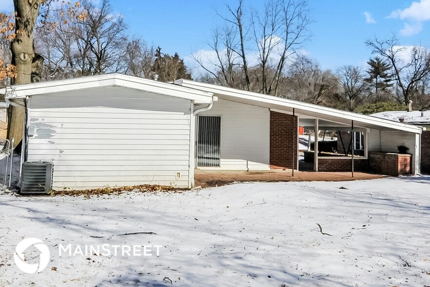 Building Photo - 8412 Chalons Ct