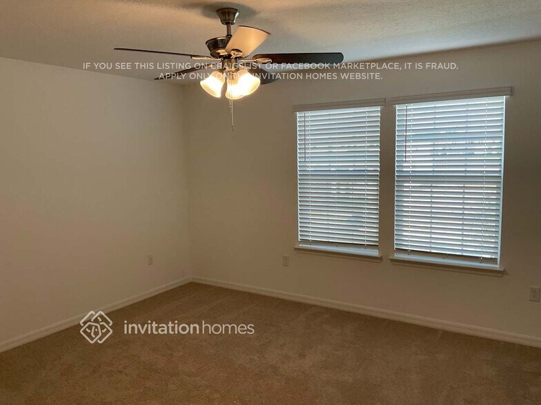 Building Photo - 5830 Sagebrush Aly