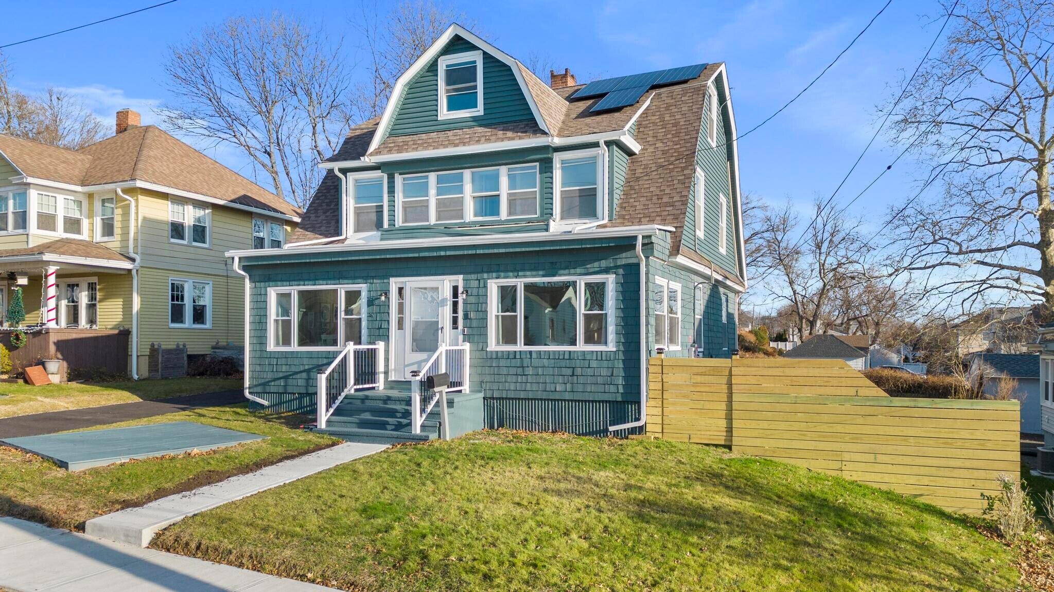 Building Photo - 11 Seaview Ave