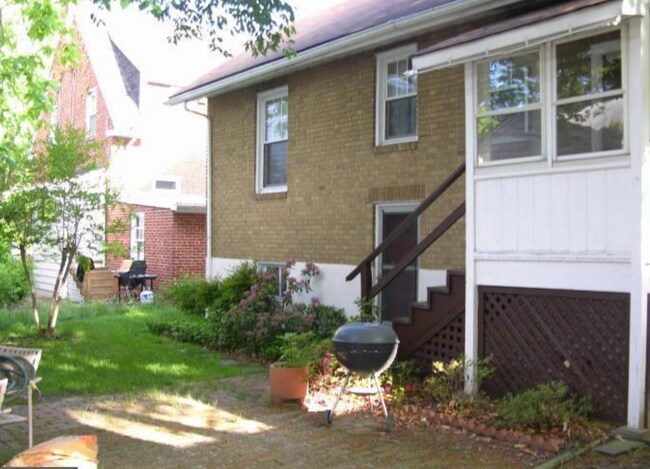 Building Photo - 4703 Harvard Rd