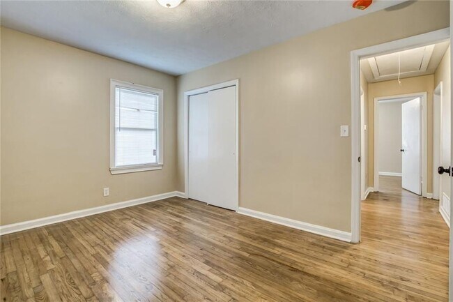 Building Photo - 2987 Belvedere Ln
