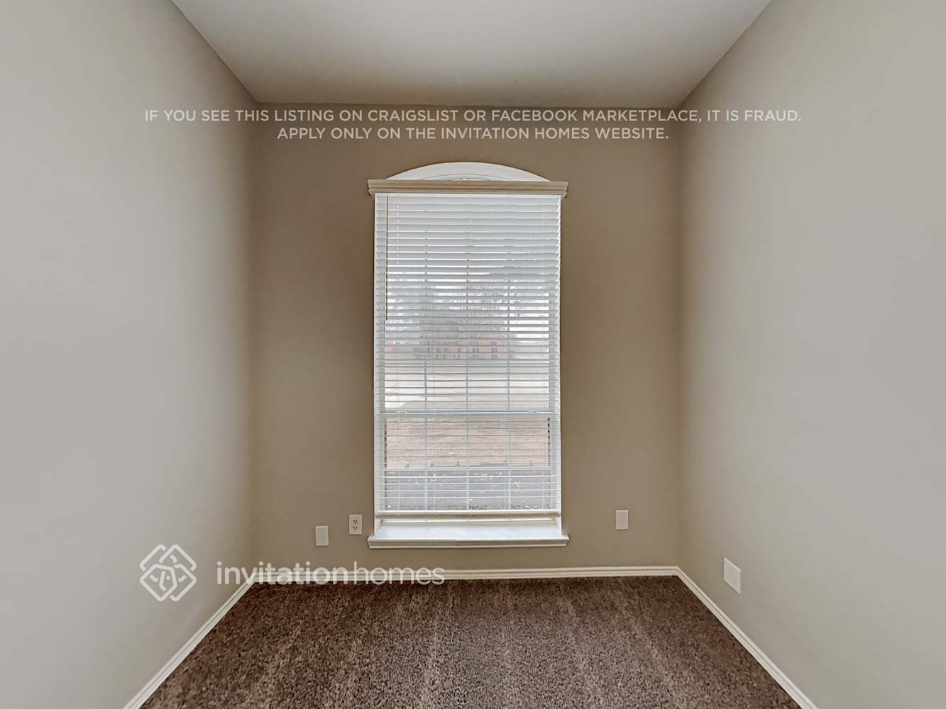 Building Photo - 1133 Finch Cir