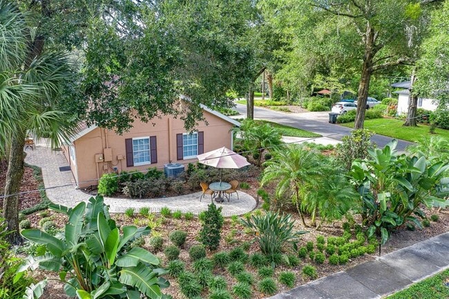 Building Photo - 332 Harris Ave