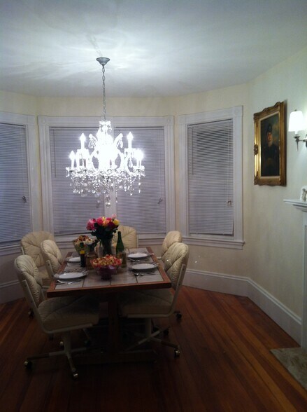 Building Photo - 87-2 Florence St