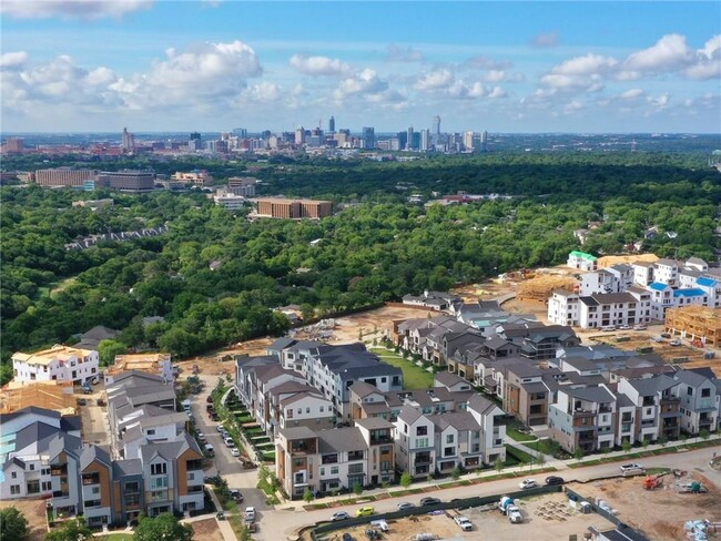 Building Photo - 4703 Unity Cir