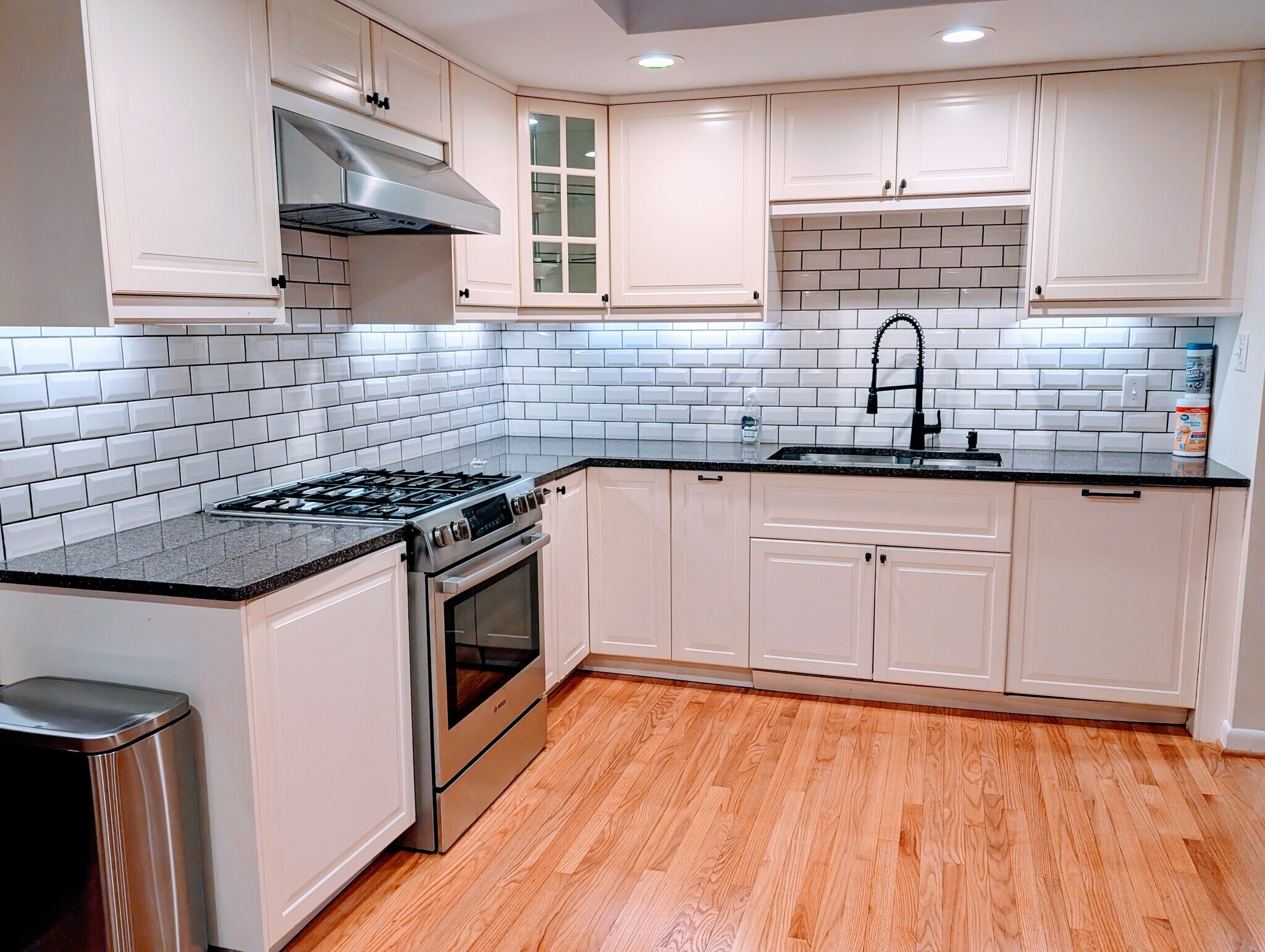 Building Photo - 8856 Youngsea Pl