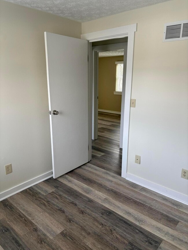 Building Photo - 4177 Camellia Ct