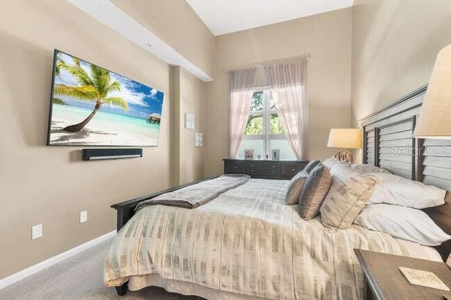 Building Photo - 403 S Sapodilla Ave