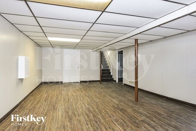 Building Photo - 12029 Glengrove Dr