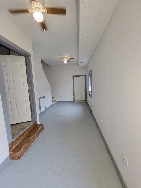 Building Photo - 808 E Water St