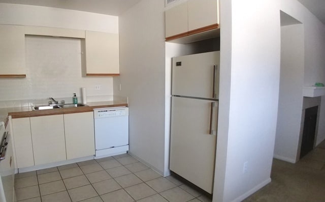 Building Photo - Two Bedroom East Boulder