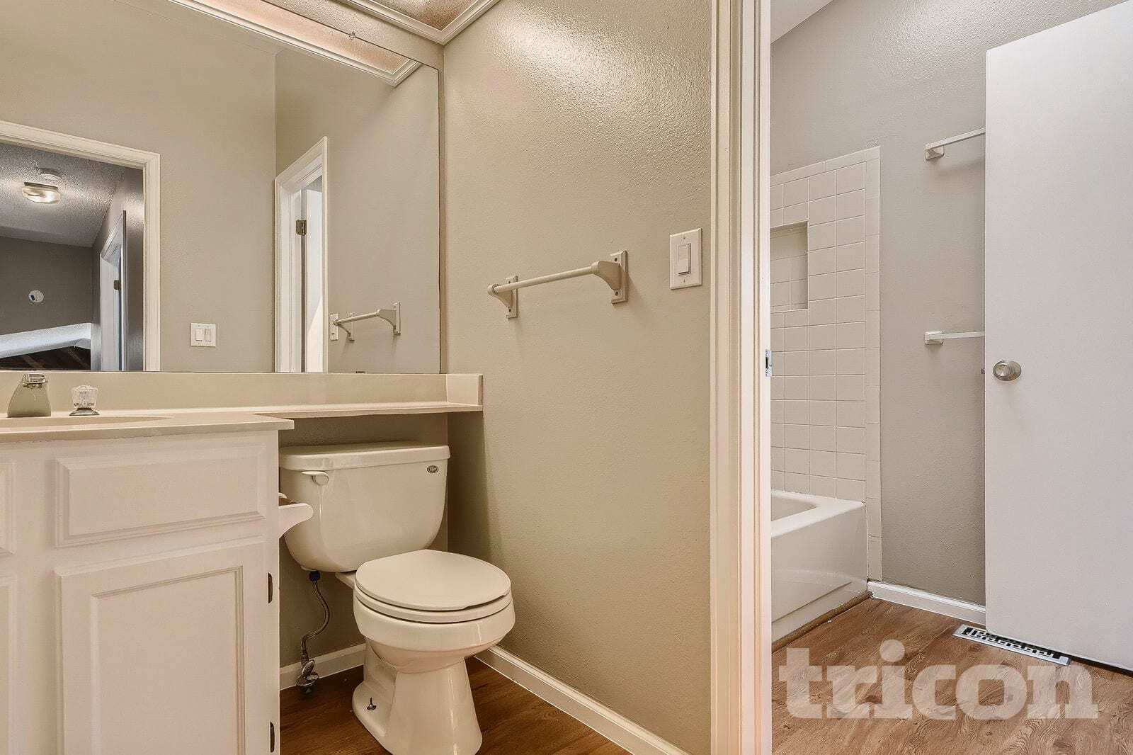 Building Photo - 4290 S Halifax Way