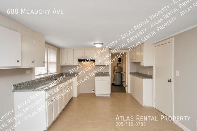 Building Photo - 608 McAdory Alley