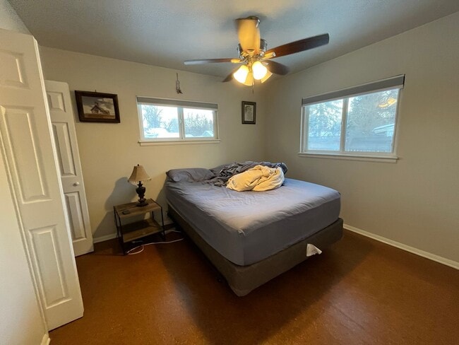 Building Photo - Wonderful Home Near City Park