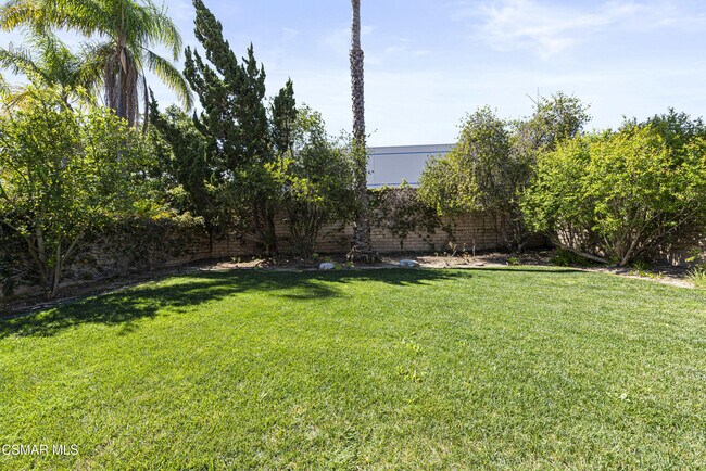 Building Photo - 1811 Fox Springs Cir