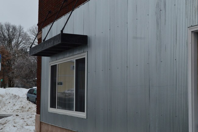 Building Photo - Ironton Apartments