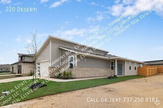 Building Photo - 220 Deserti-