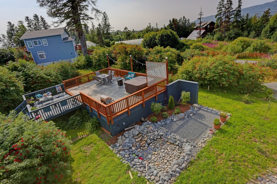Building Photo - 3101 Kachemak Dr
