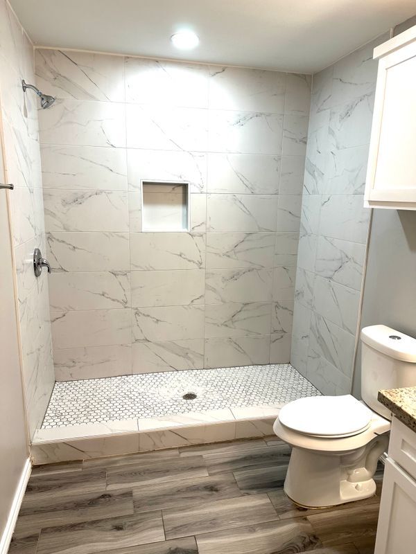 Building Photo - 324 Uva Ln