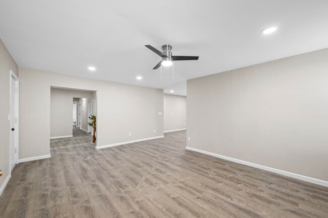 Building Photo - 3620 Cinnamon Tree Ln