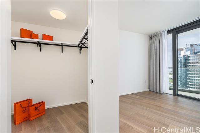 Building Photo - 1000 Auahi St