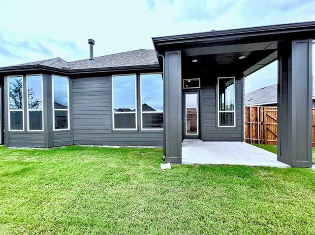 Building Photo - 932 Highberry Dr