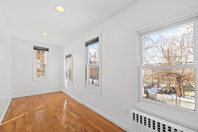 Building Photo - 177 Woodworth Ave