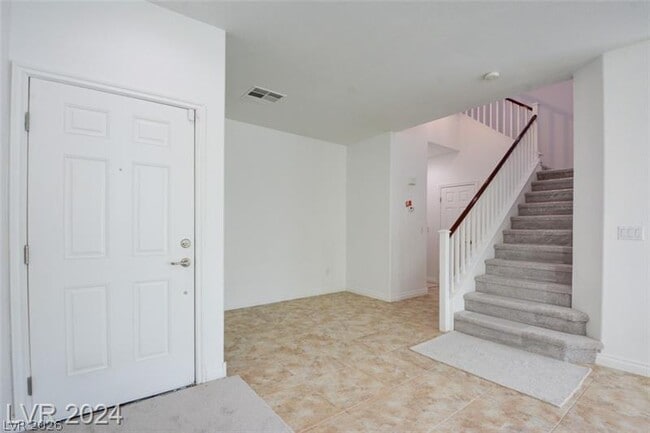 Building Photo - 4736 Killington St