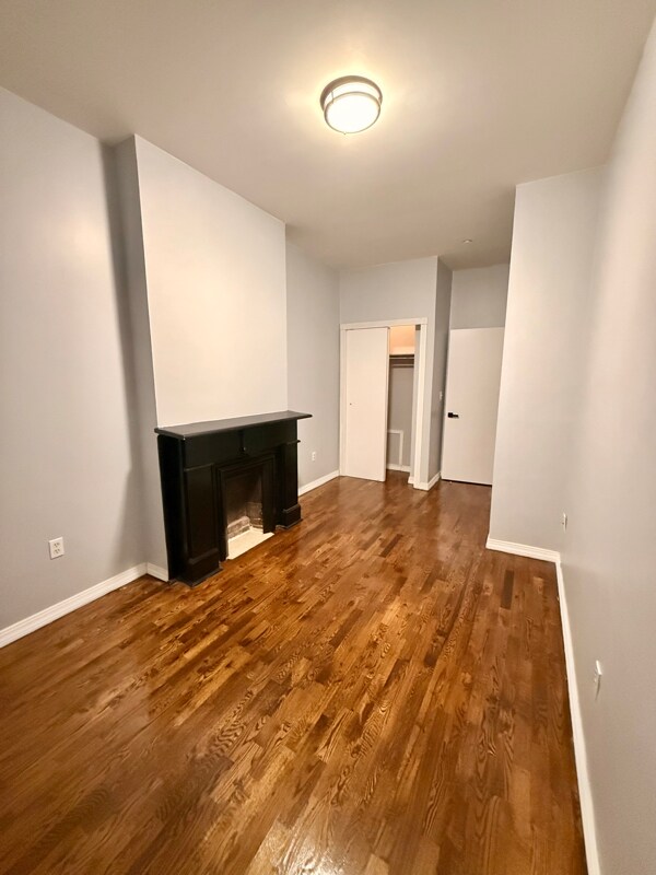 Building Photo - 135 W 130th St