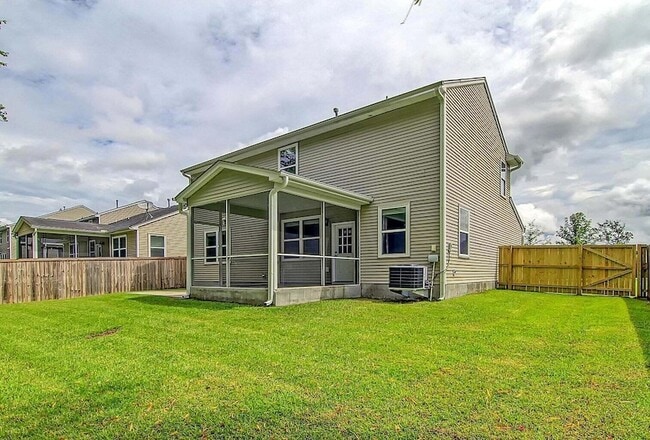 Building Photo - 1861 Cornsilk Dr