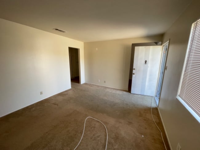 Building Photo - 3511 De Leone Rd