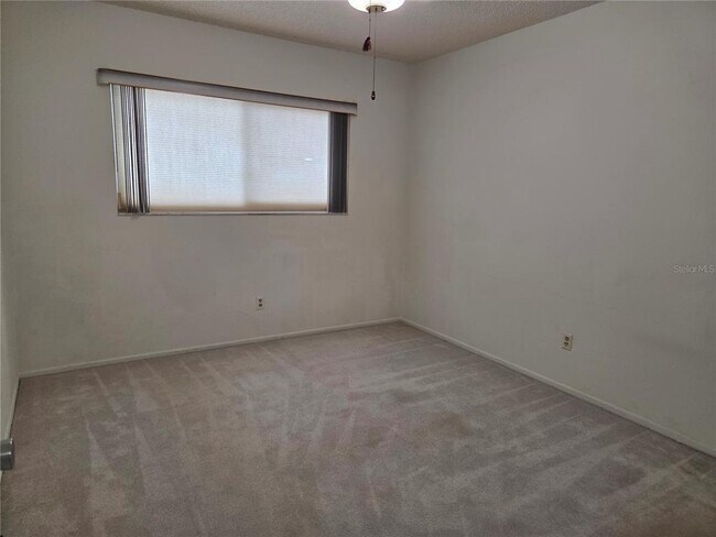 Building Photo - 2256 Philippine Dr