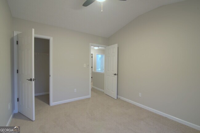 Building Photo - 2013 Ridgestone Landing SW
