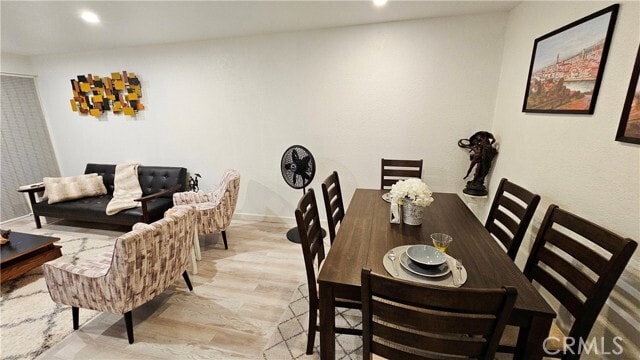 Building Photo - 2825 N Los Felices Rd