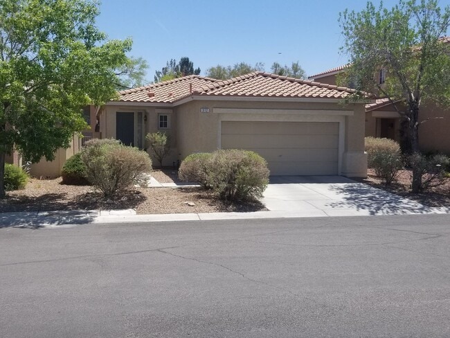 Primary Photo - 2 Bedroom Home Located in Summerlin!
