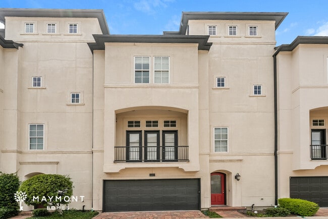 Building Photo - 2207 Hilshire Glen Ct
