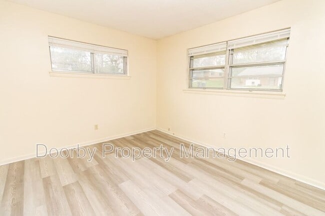 Building Photo - 7833 Basswood Ln