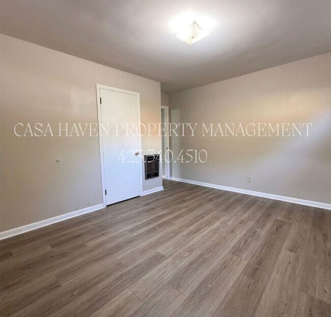 Building Photo - 532 Vinton Ave