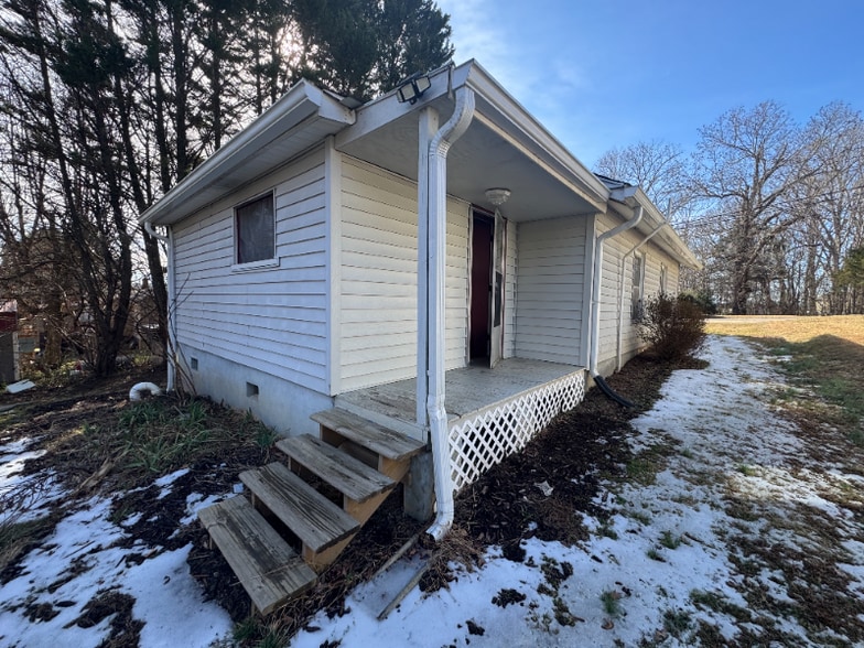 Building Photo - 273 Lincoln Heights Rd